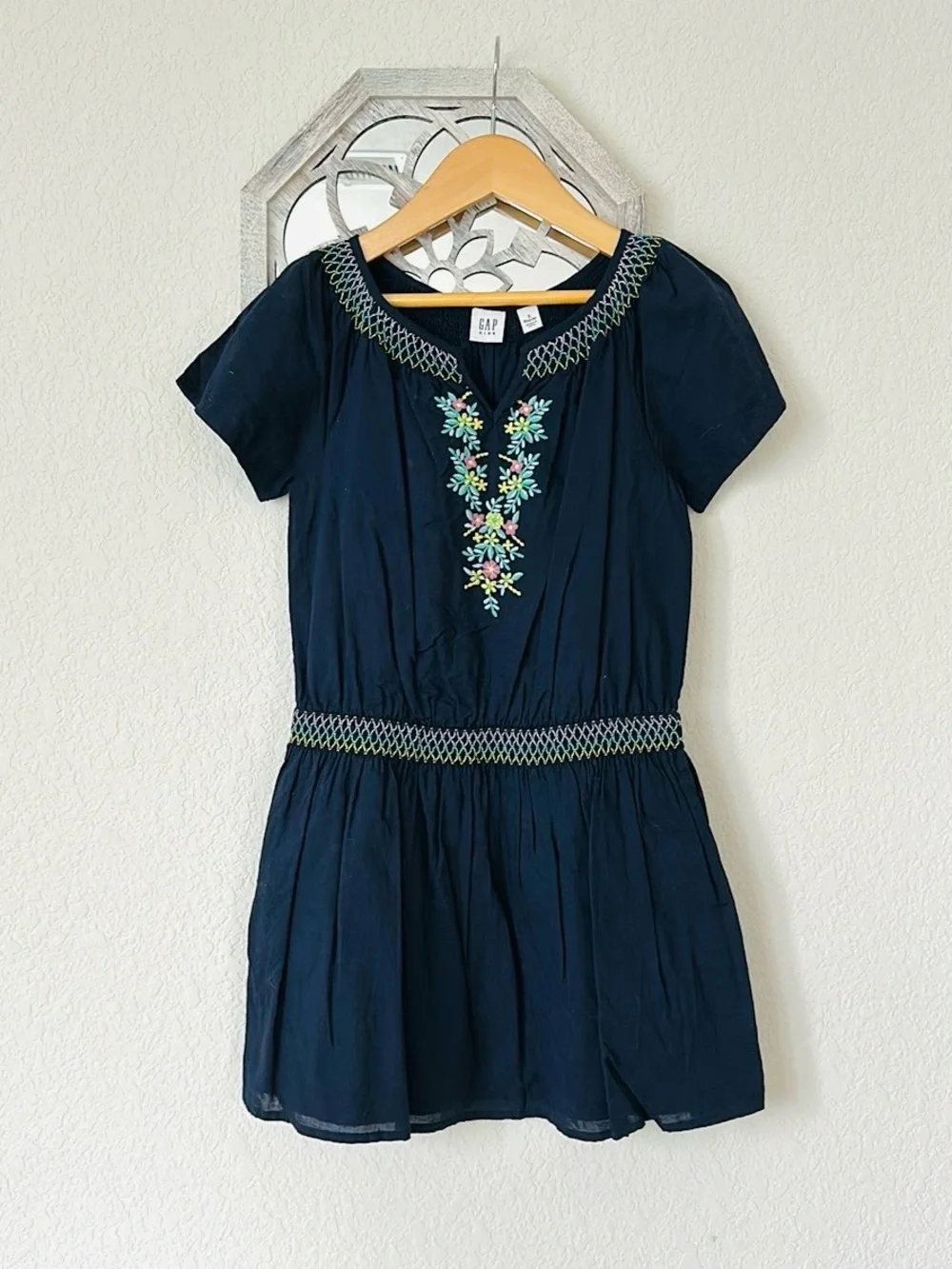 GAP • Girls Small Navy Floral Embroidered Boho Short Sleeve Dress